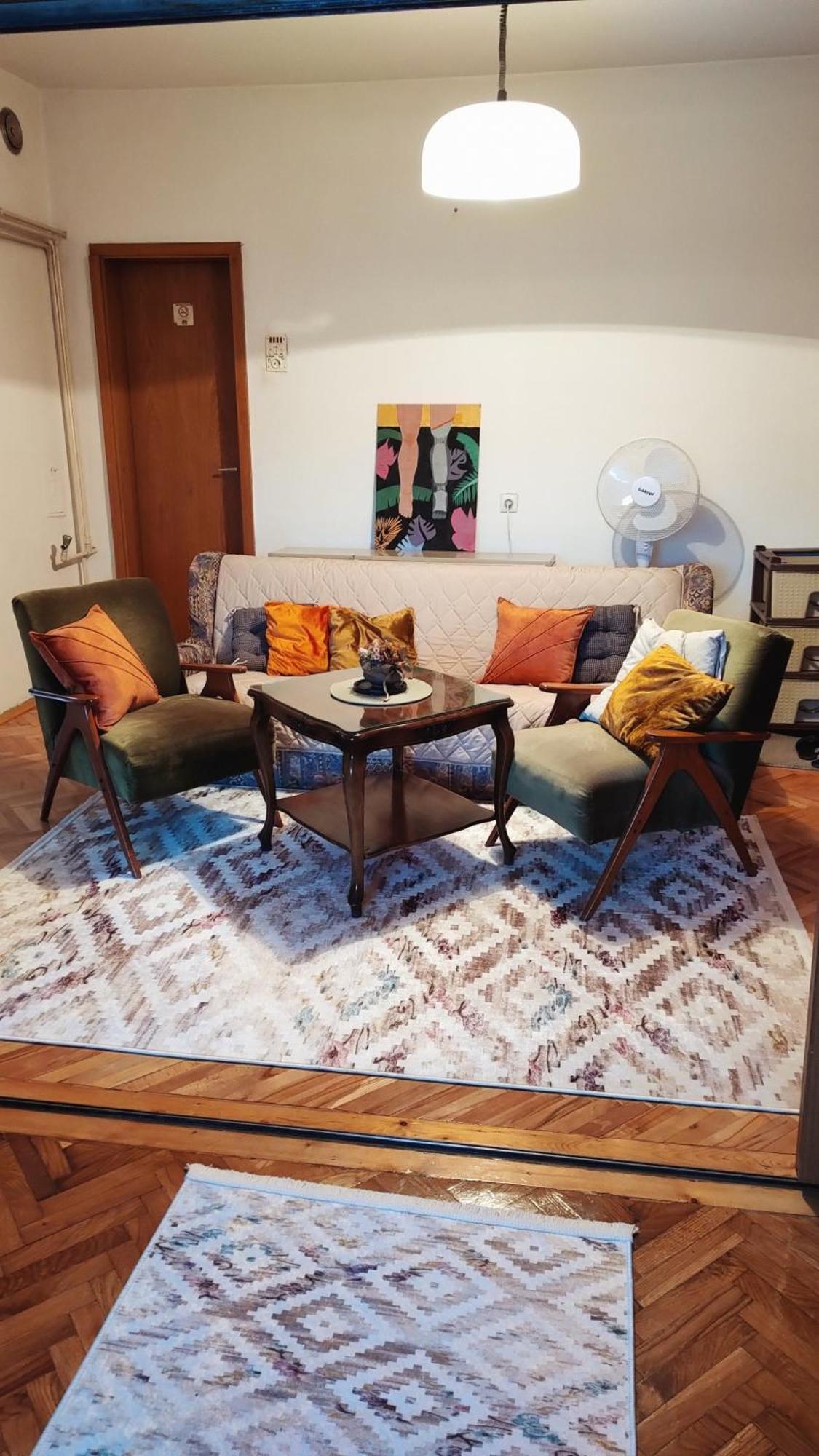 Digital Nomad Comfy Apartment,Foot Mountain Vodno And Millennium Cross,19 Min By Walk To Cener,Free Parking Skopje Luaran gambar